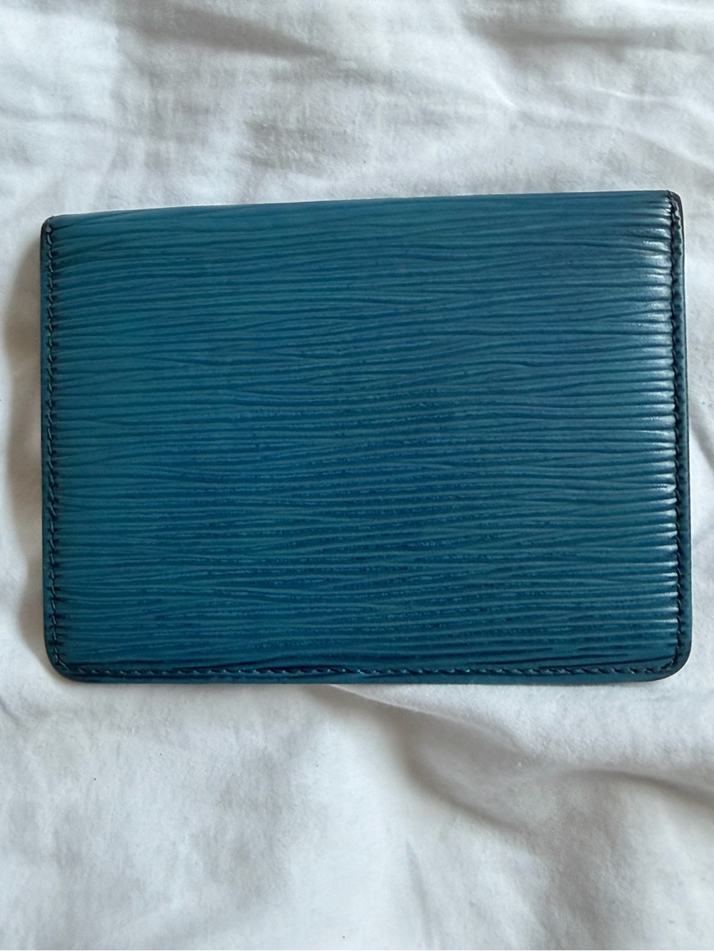 Louis Vuitton Blue Epi Leather ID Card Holder Badge Pass Case Made in France - Picture 2 of 3